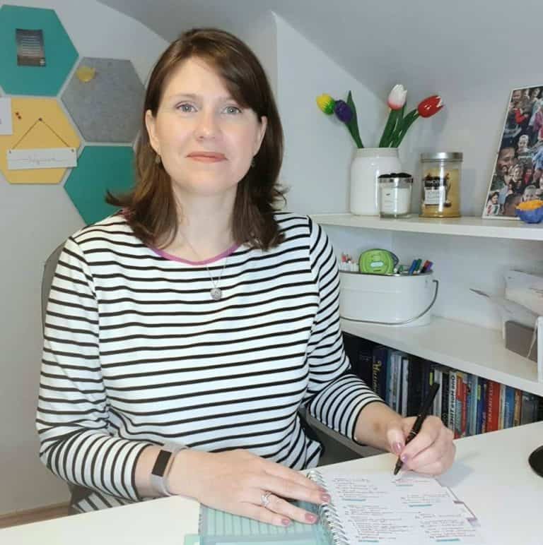 Simplify & Sort- Home Decluttering & Organising Services